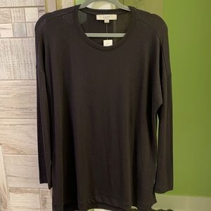 Black long sleeve shirt